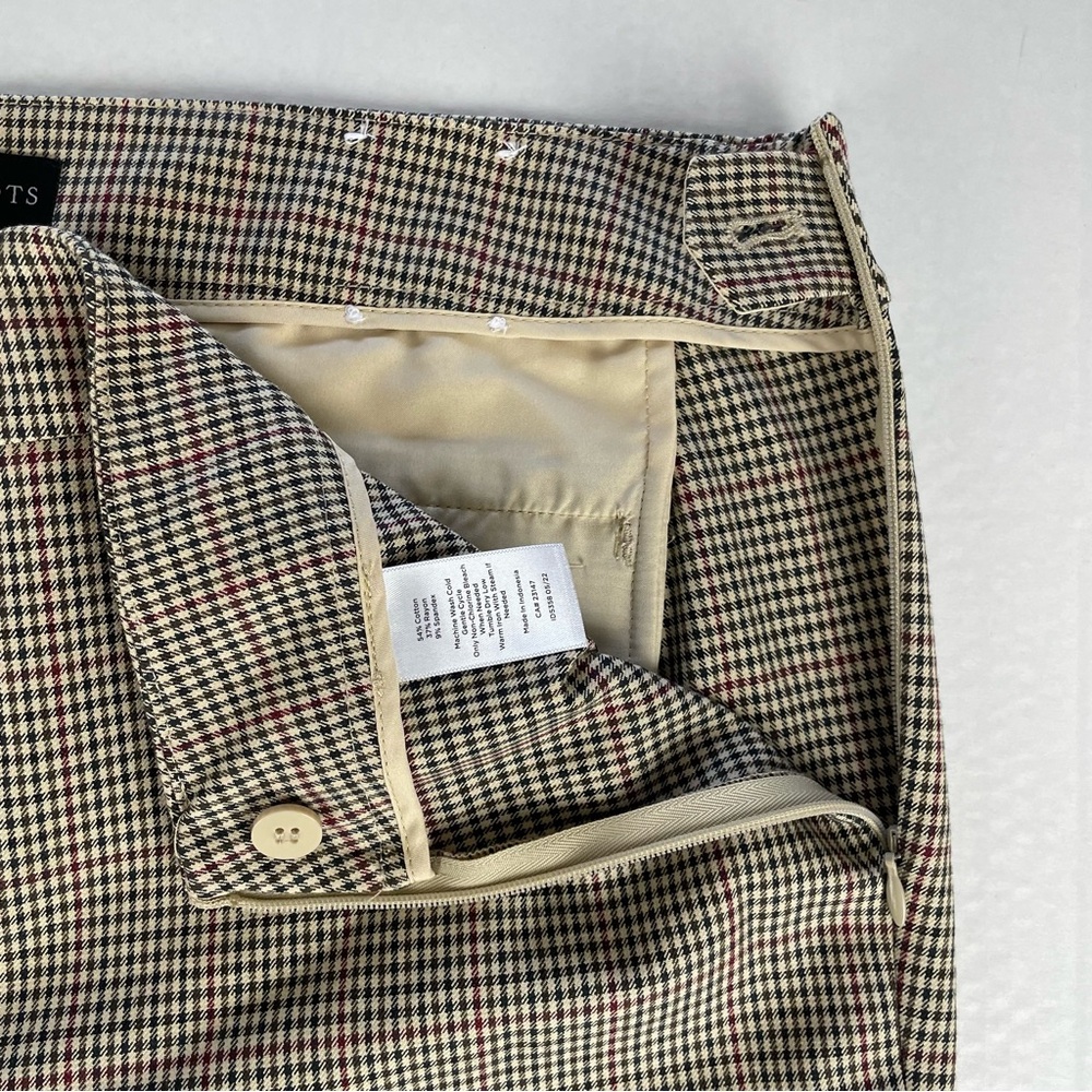Talbots Chatham Ankle Pants Plaid‎ Womens Size 12 petite Cotton Blend Corpcore - Picture 8 of 11